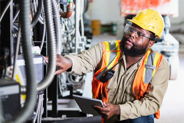 Best Electrical Rewiring Services  in Meiners Oaks, CA